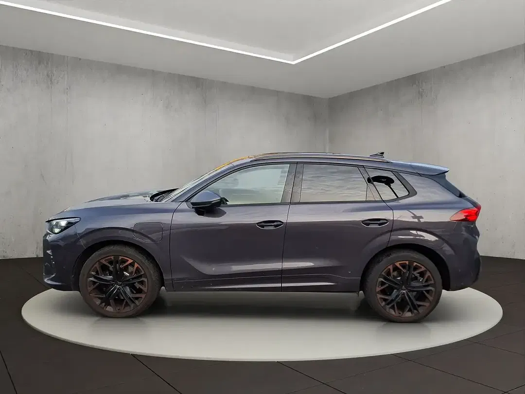 CUPRA Terramar - Thumbnail 2