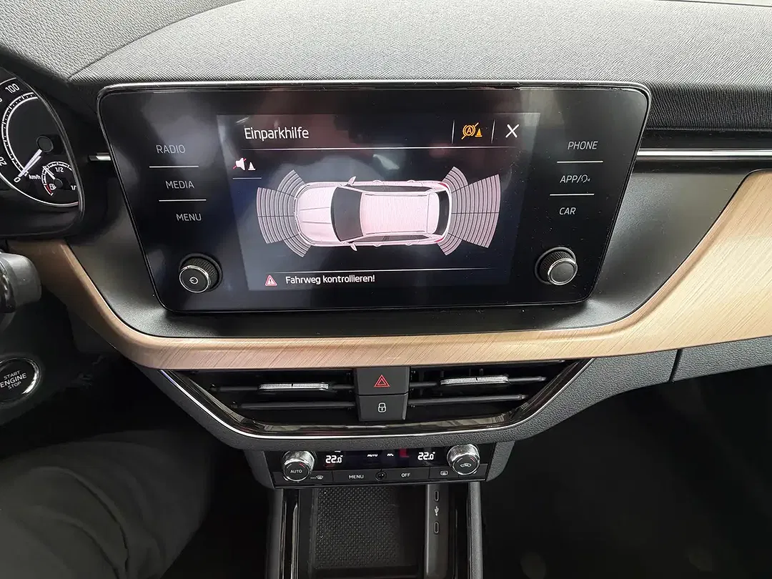 Skoda Kamiq - Thumbnail 14