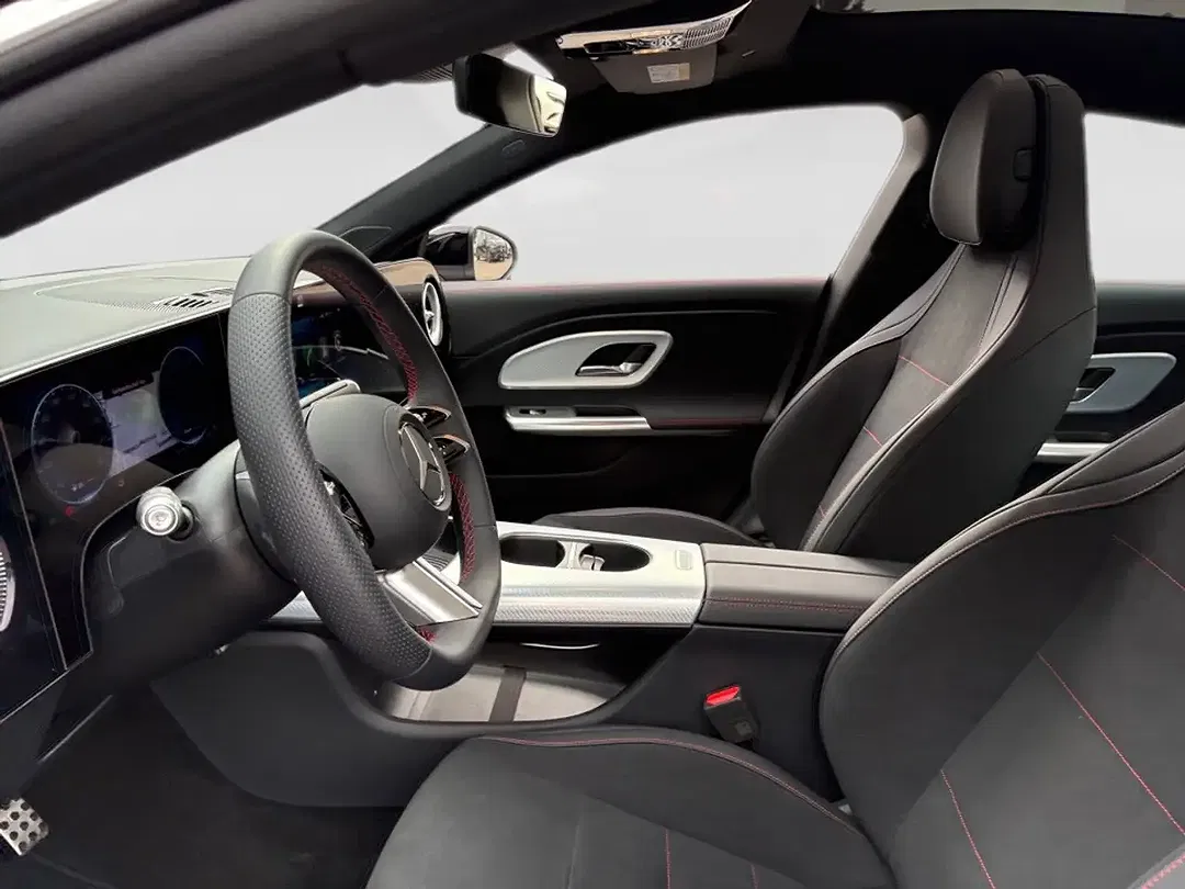 Mercedes-Benz CLA 180 - Thumbnail 10