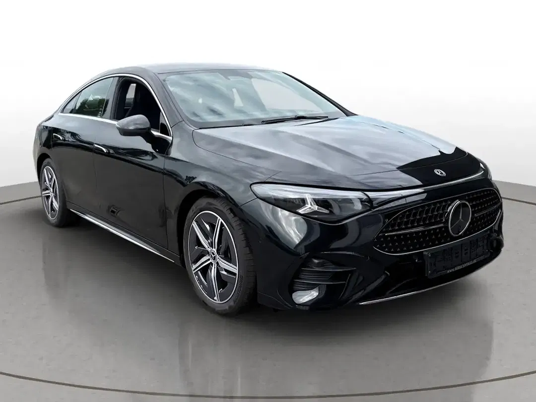 Mercedes-Benz CLA 180 - Thumbnail 3