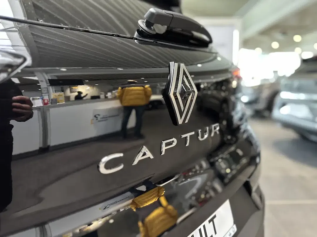 Renault Captur - Thumbnail 13