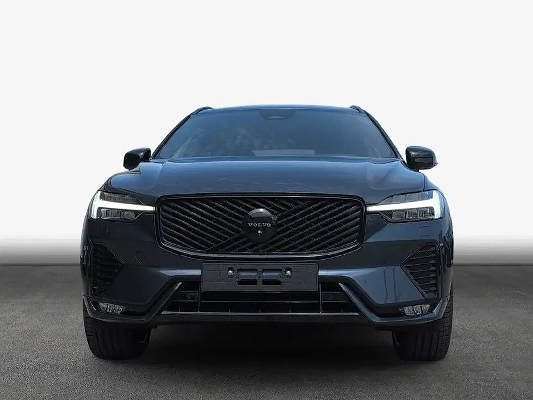 Volvo XC60 - Thumbnail 3