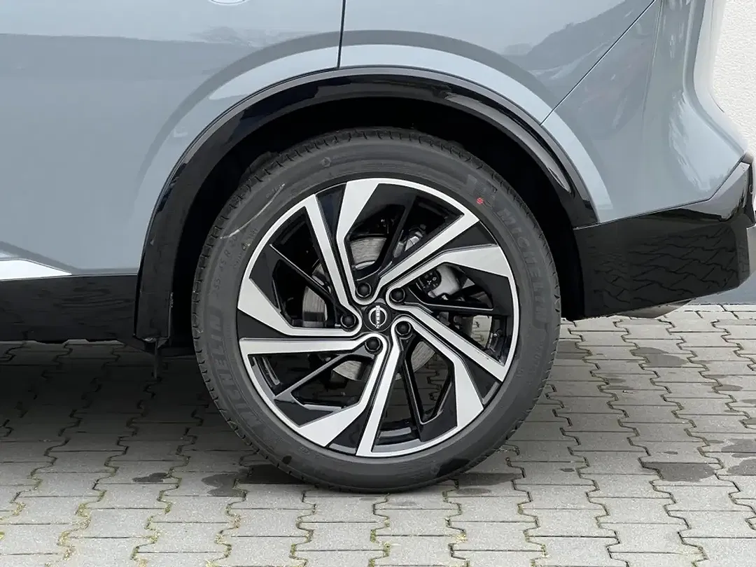 Nissan Qashqai - Thumbnail 7