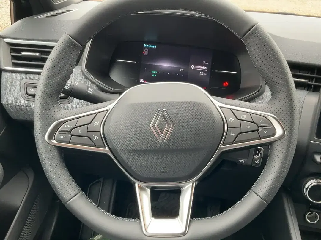 Renault Clio - Thumbnail 9