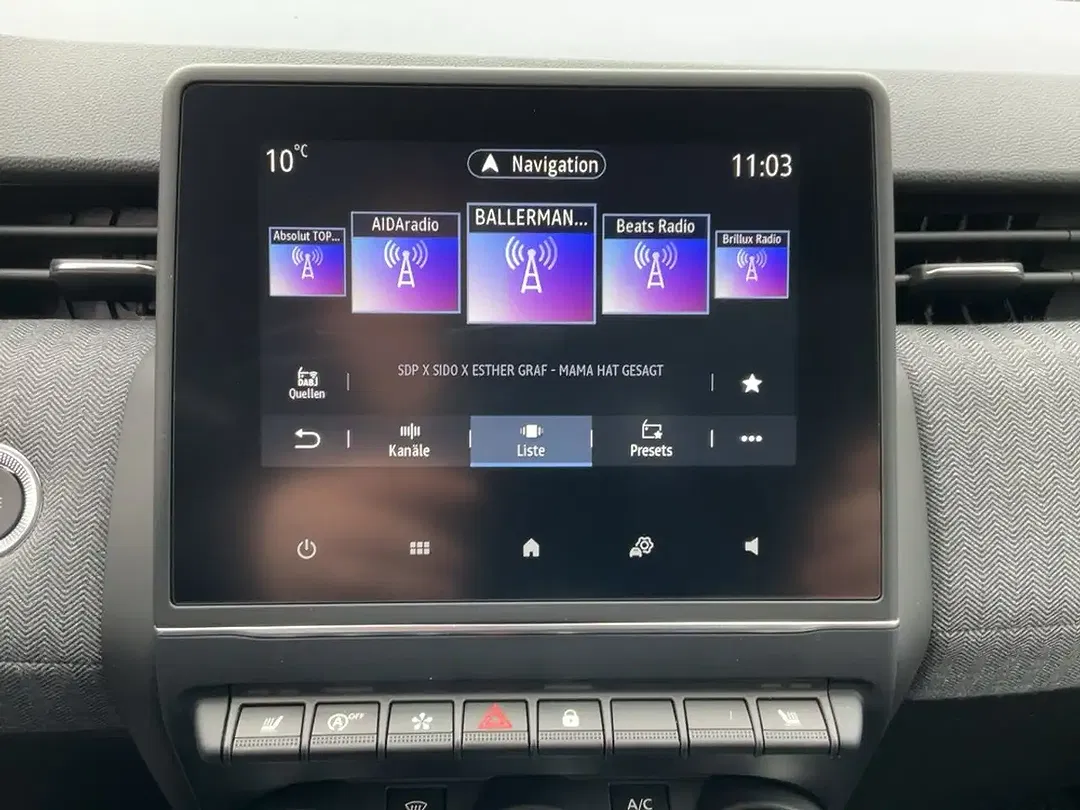 Renault Clio - Thumbnail 10