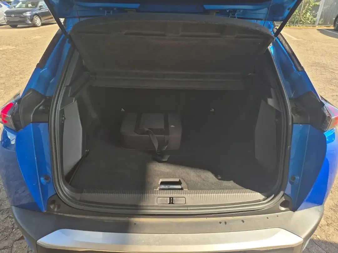 Peugeot 2008 - Thumbnail 24