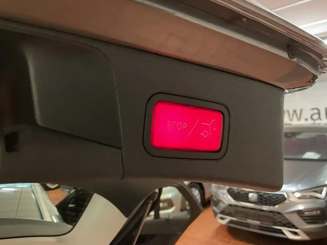 Mercedes-Benz C 200 - Thumbnail 6