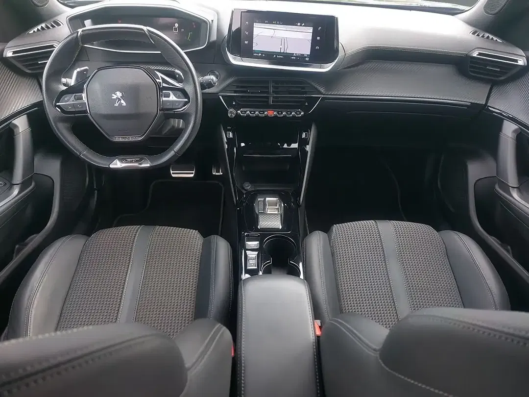 Peugeot 2008 - Thumbnail 10