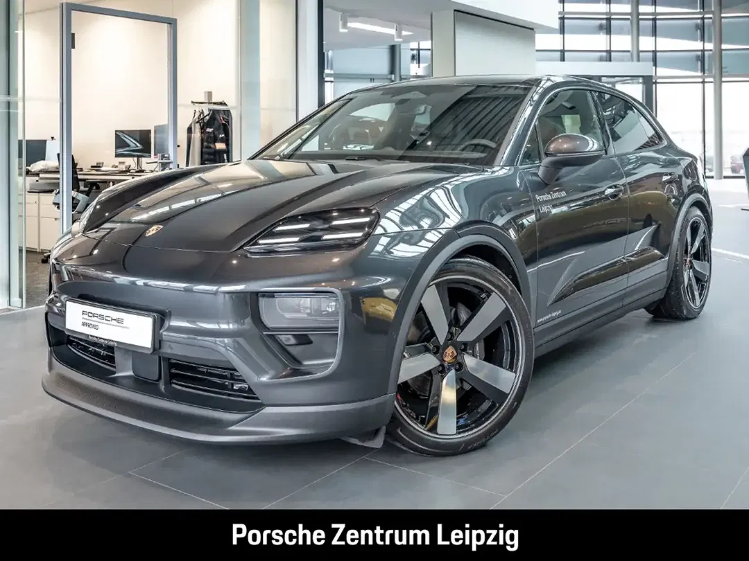 Porsche Macan - Thumbnail 1
