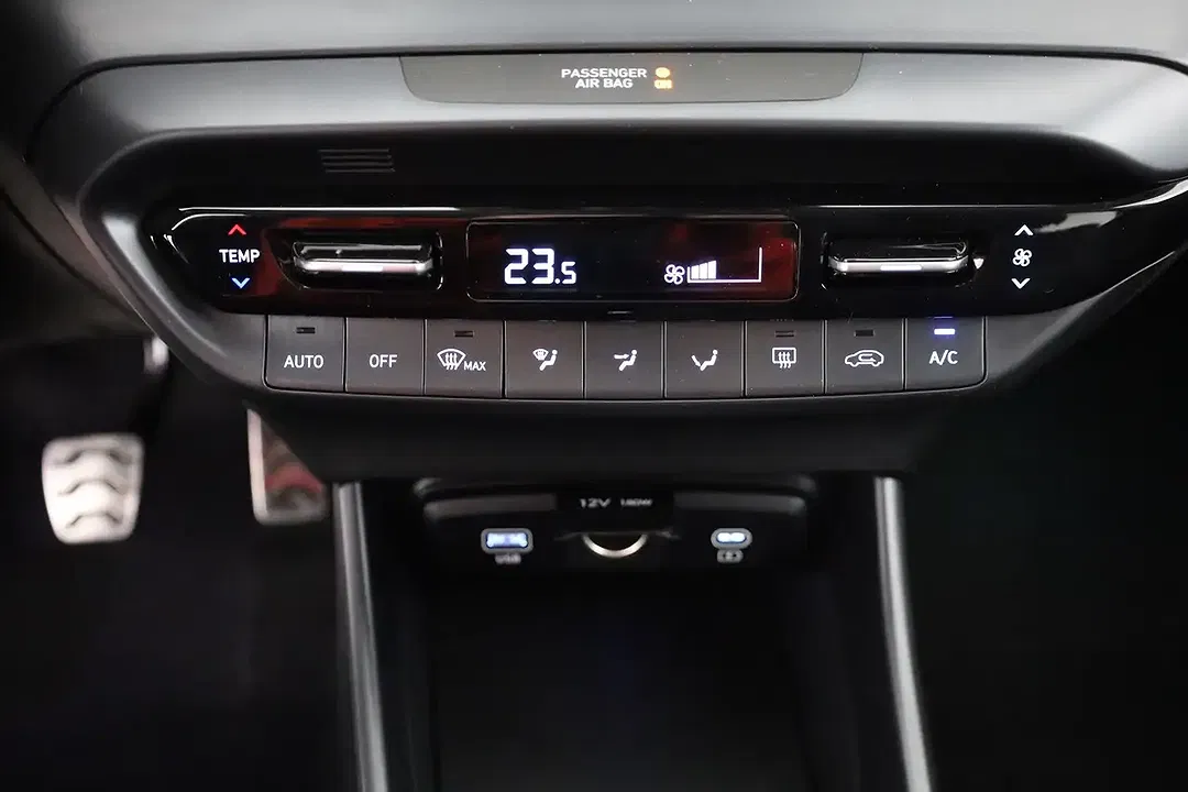 Hyundai BAYON - Thumbnail 11