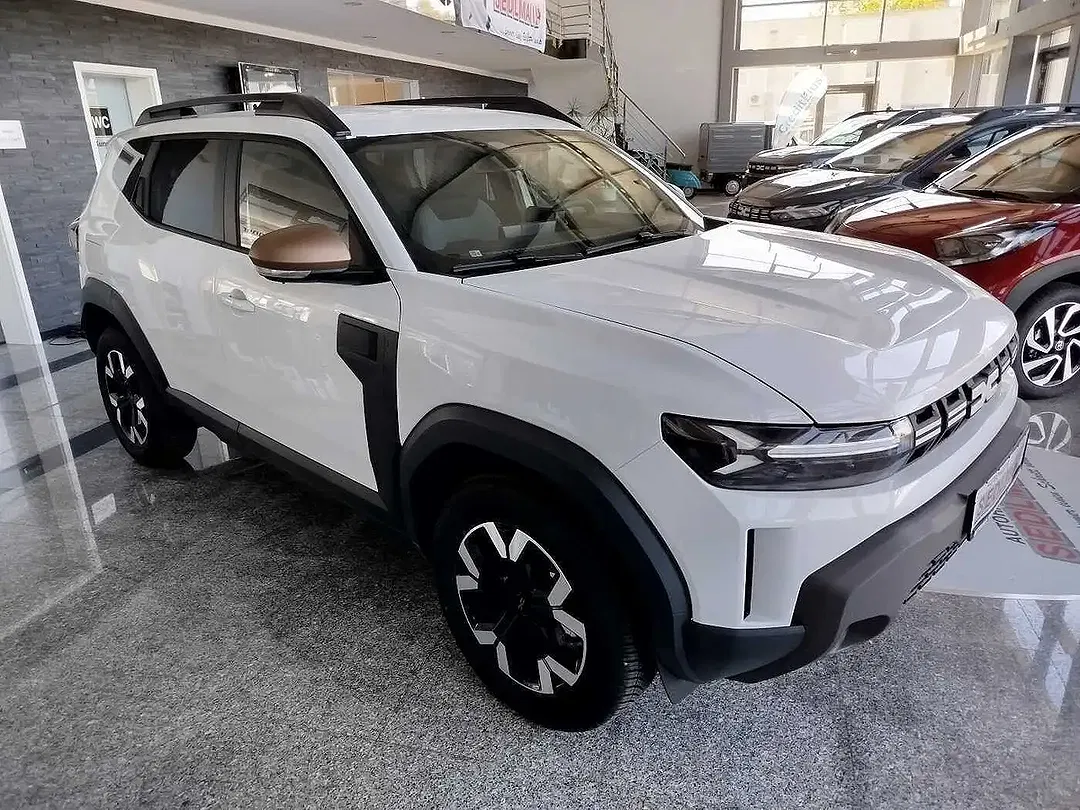 Dacia Duster - Thumbnail 3
