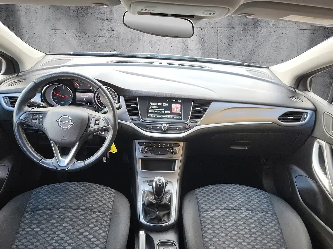 Opel Astra - Thumbnail 6
