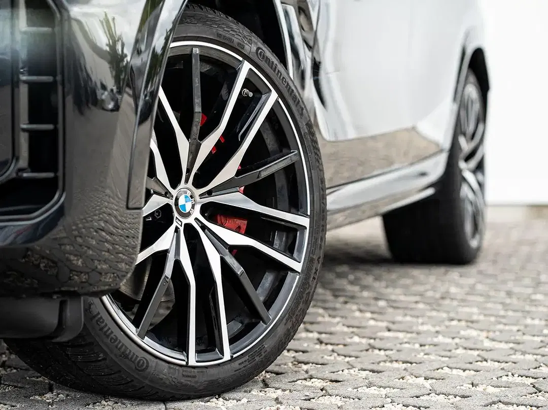 BMW X6 - Thumbnail 5