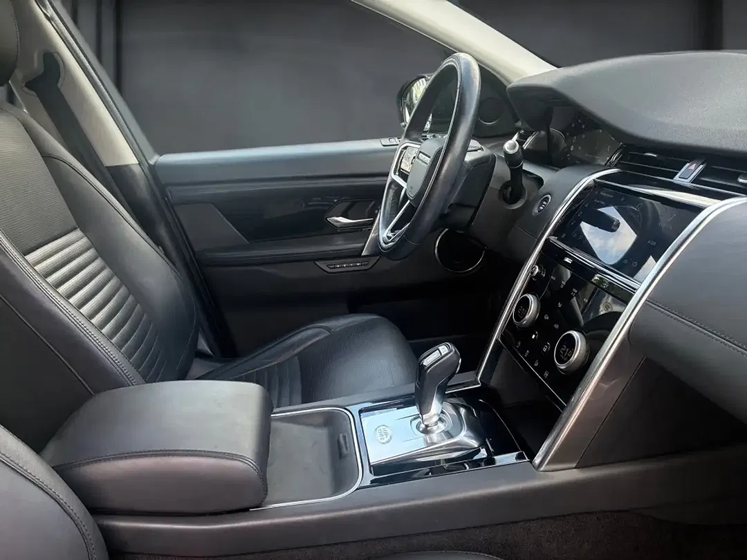 Land Rover Discovery Sport 4x4 Hybrid HSE - foto 14