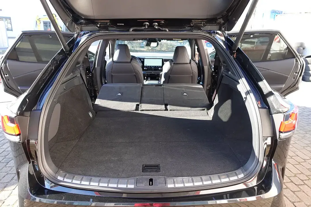 Lexus RX 500h - Thumbnail 13