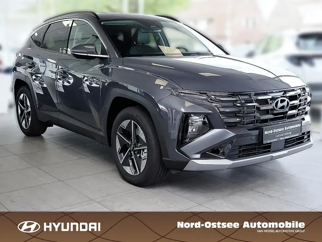 Hyundai TUCSON - Thumbnail 3