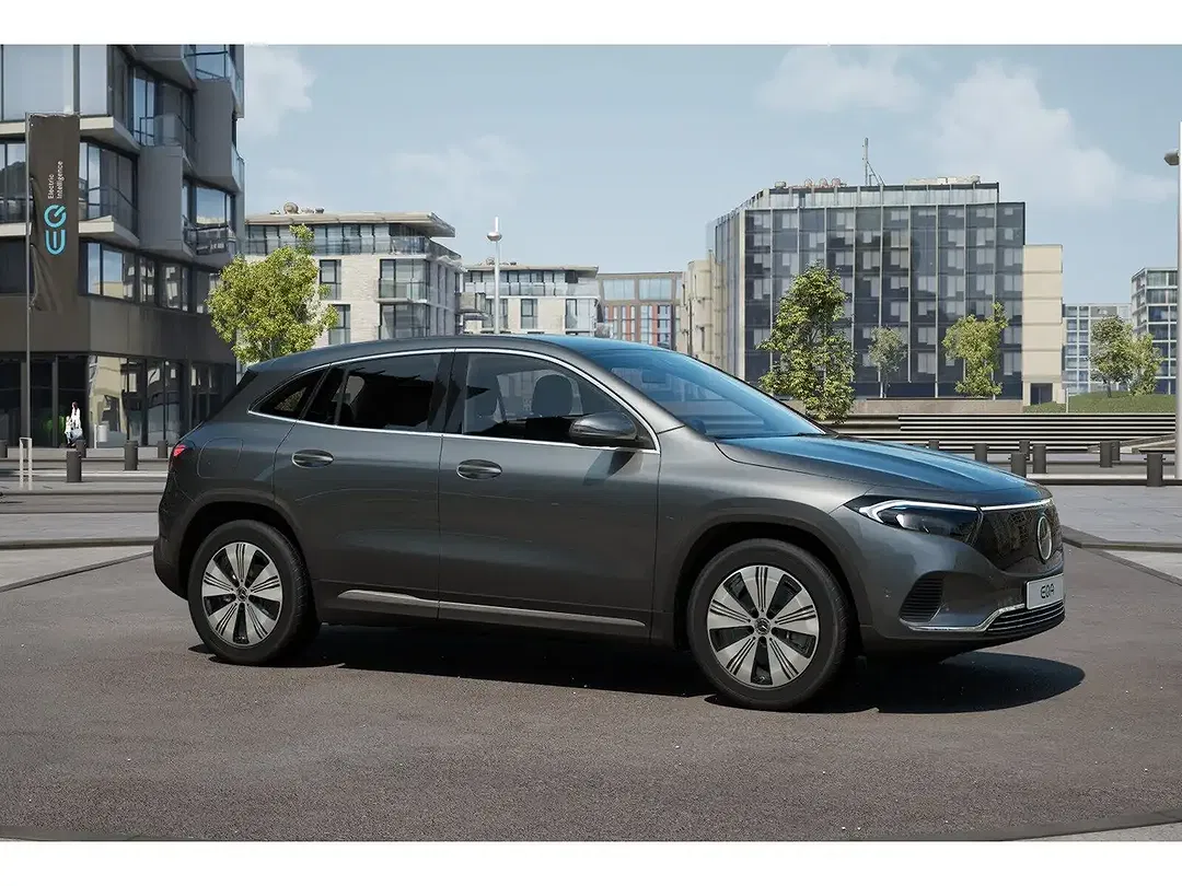Mercedes-Benz EQA 250 - Thumbnail 3