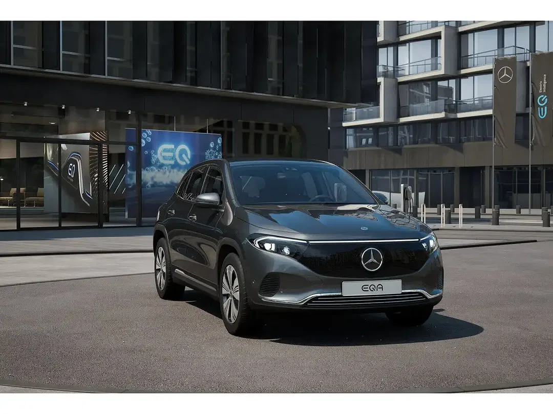 Mercedes-Benz EQA 250 - Thumbnail 4