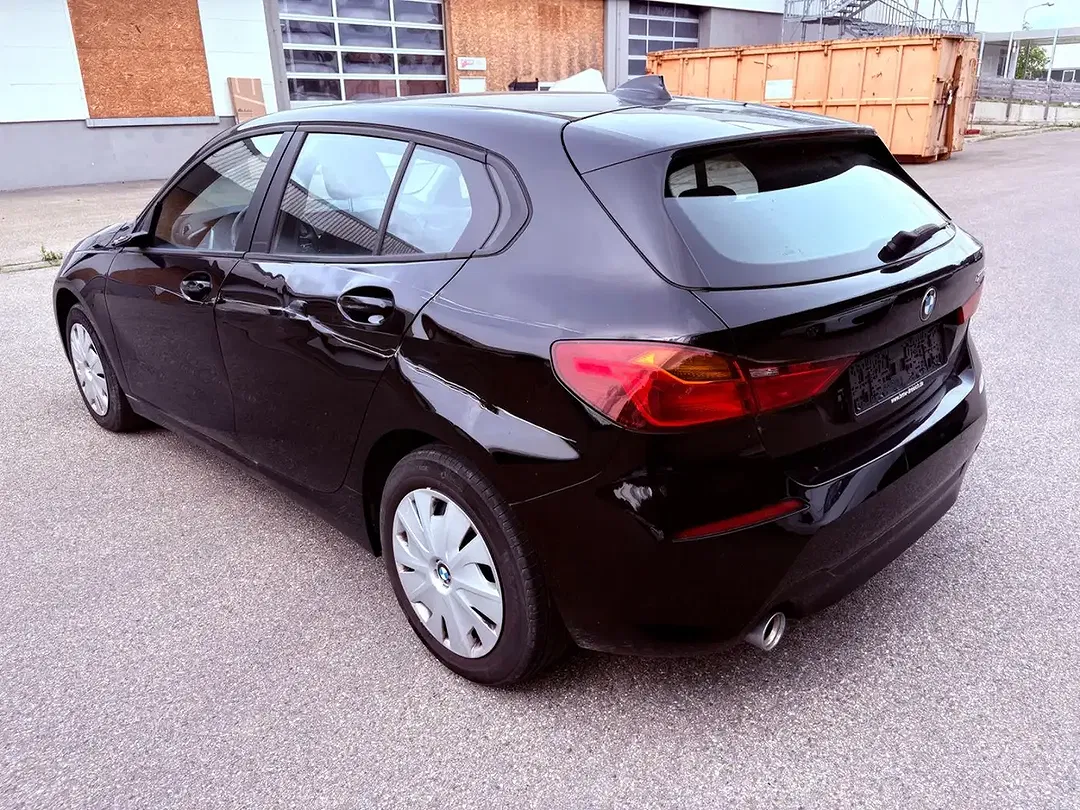 BMW 116 - Thumbnail 5