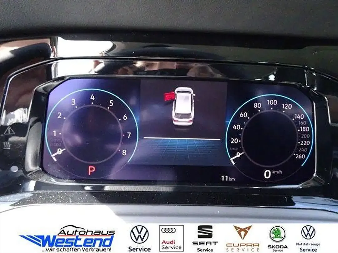Volkswagen Golf - Thumbnail 8