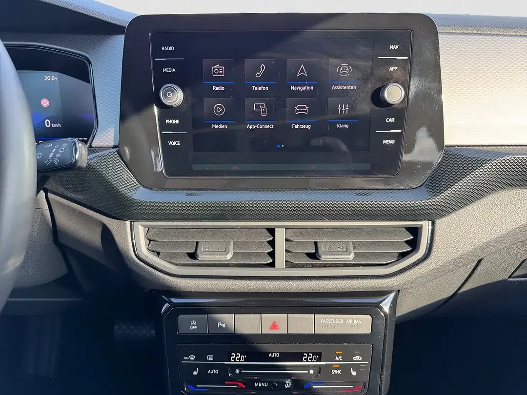 Volkswagen T-Cross - Thumbnail 11