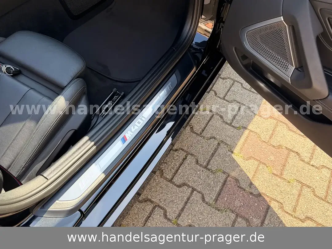 BMW Z4 - Thumbnail 10