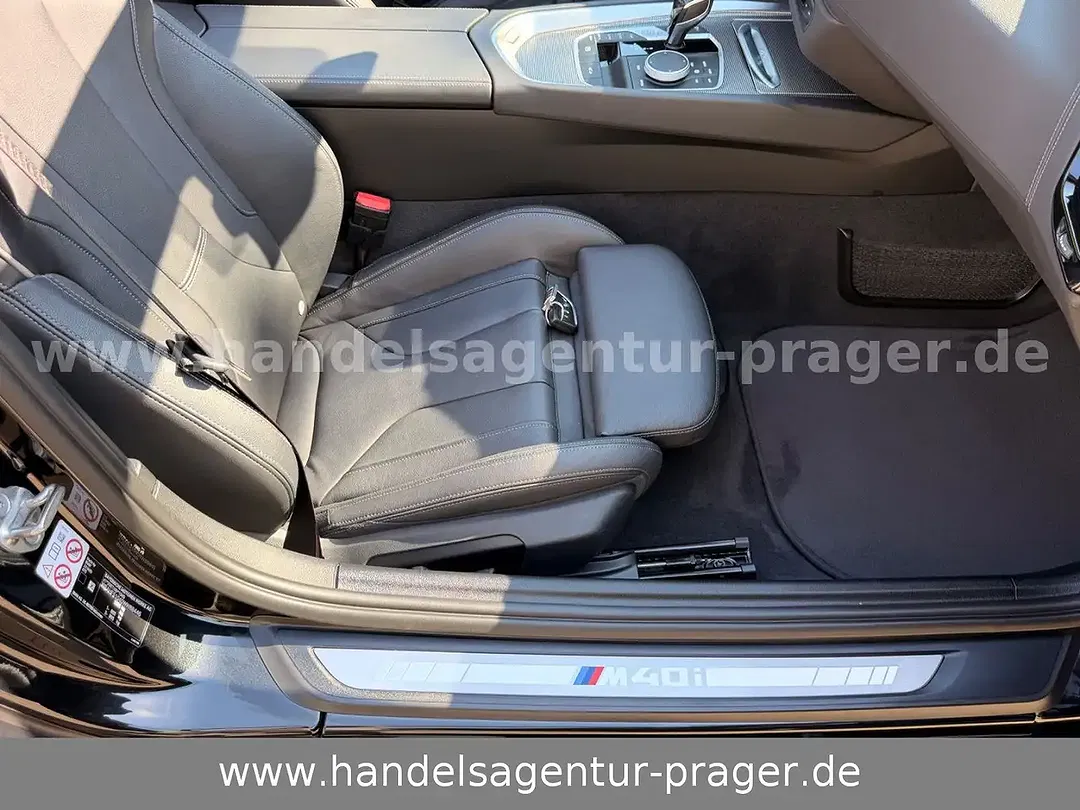 BMW Z4 - Thumbnail 11