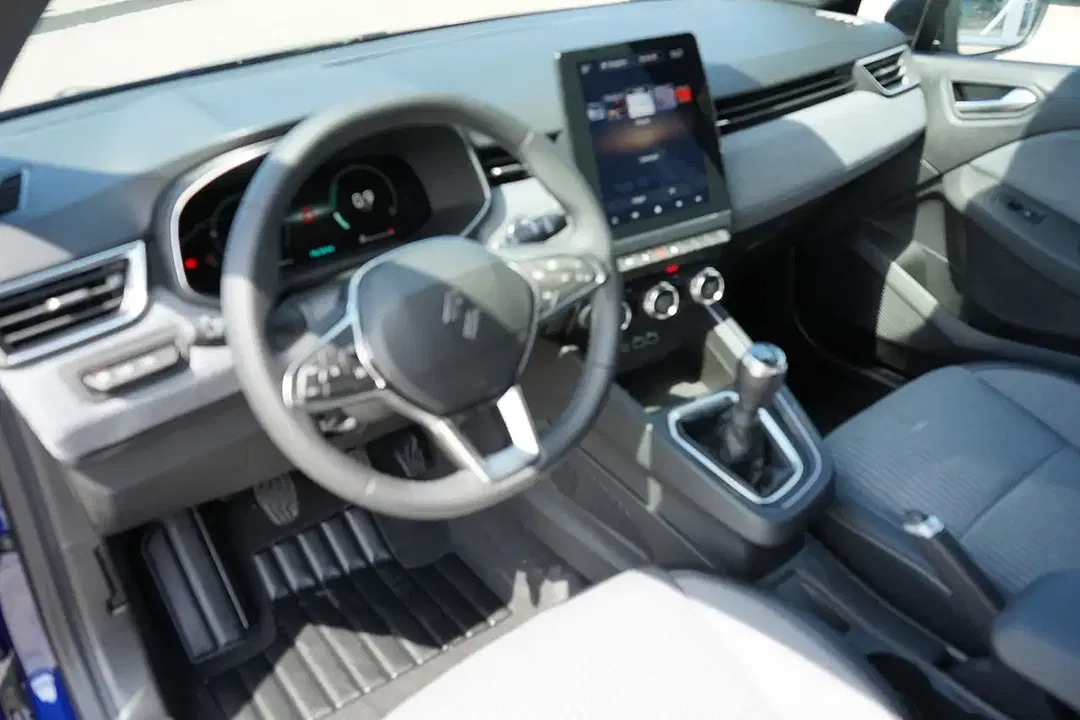 Renault Clio - Thumbnail 7