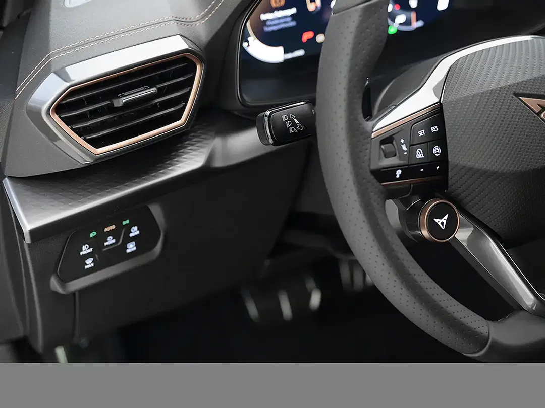 CUPRA Leon - Thumbnail 10