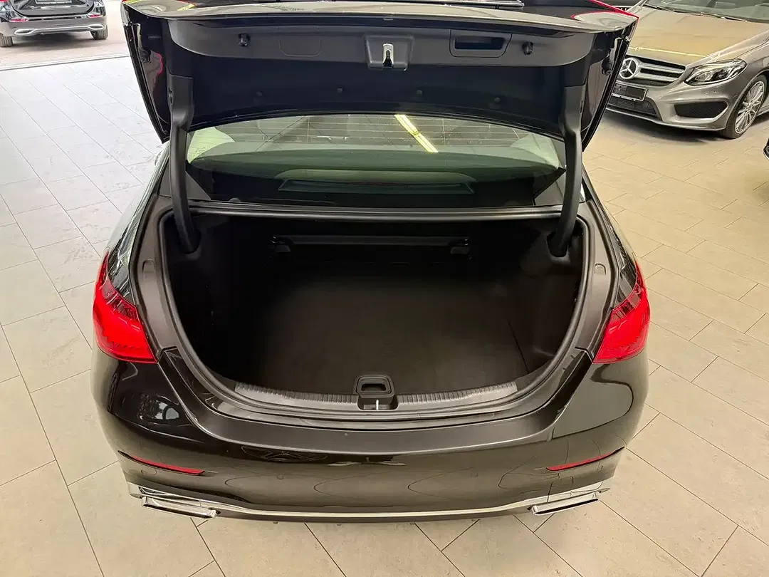 Mercedes-Benz C 200 - Thumbnail 6