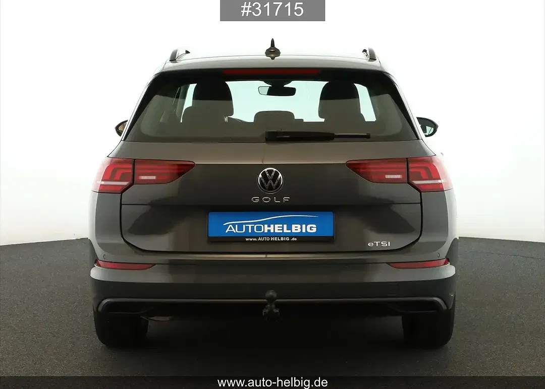 Volkswagen Golf - Thumbnail 4