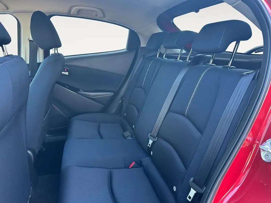 Mazda 2 - Thumbnail 7