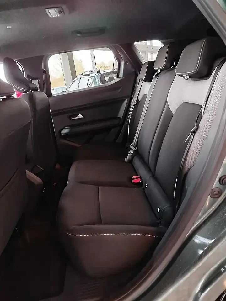 Dacia Duster - Thumbnail 11