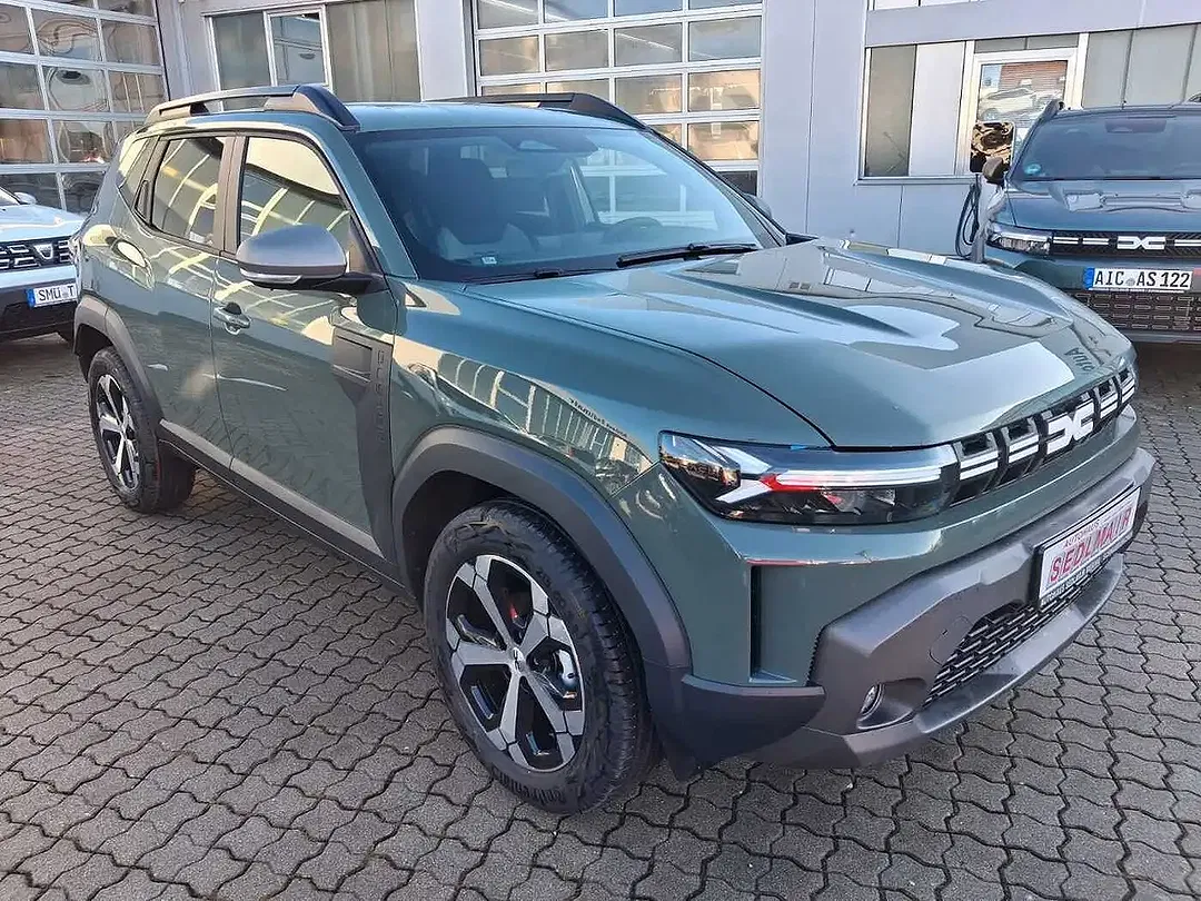 Dacia Duster - Thumbnail 2
