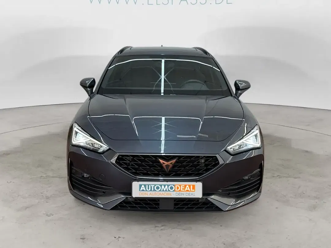 CUPRA Leon - Thumbnail 2