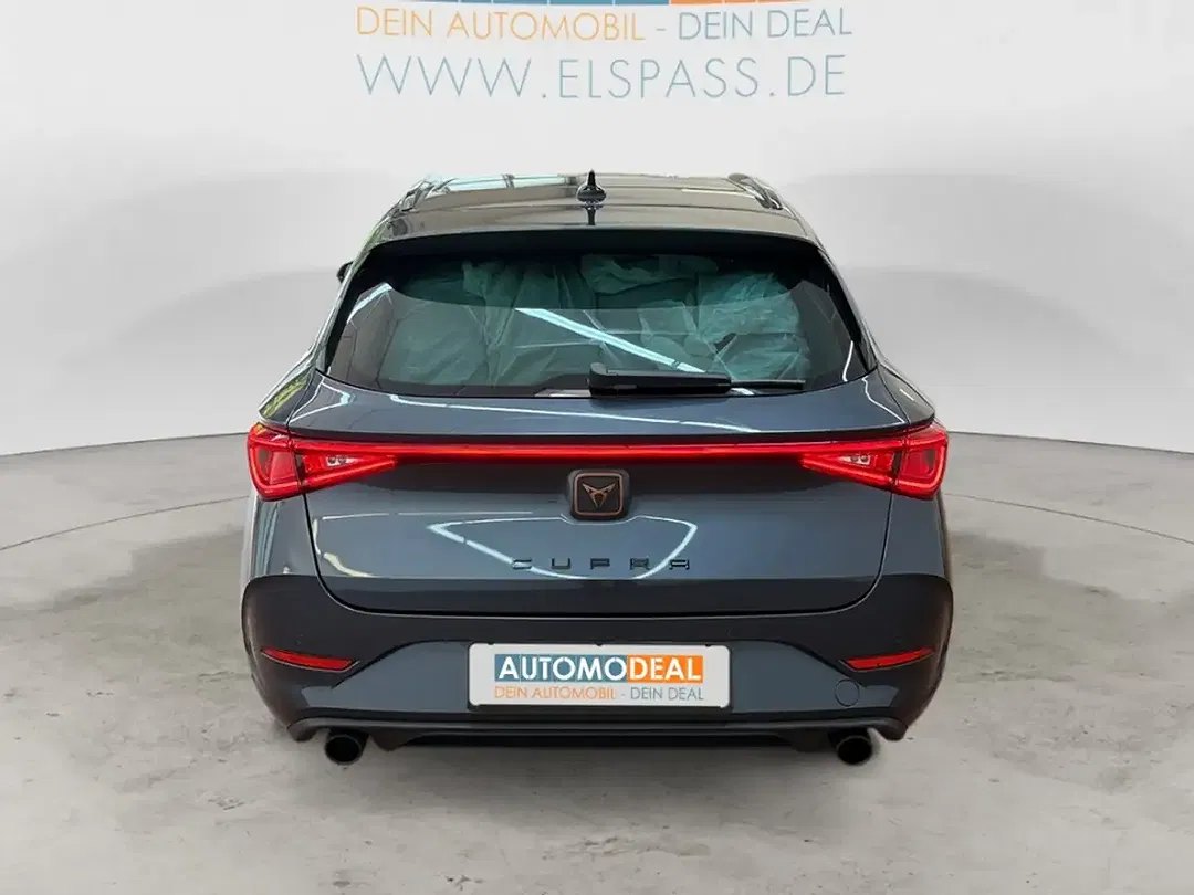 CUPRA Leon - Thumbnail 5