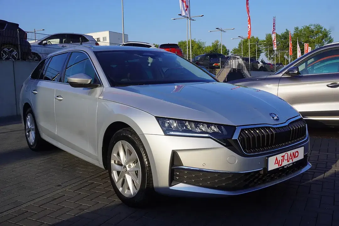 Skoda Octavia - Thumbnail 5
