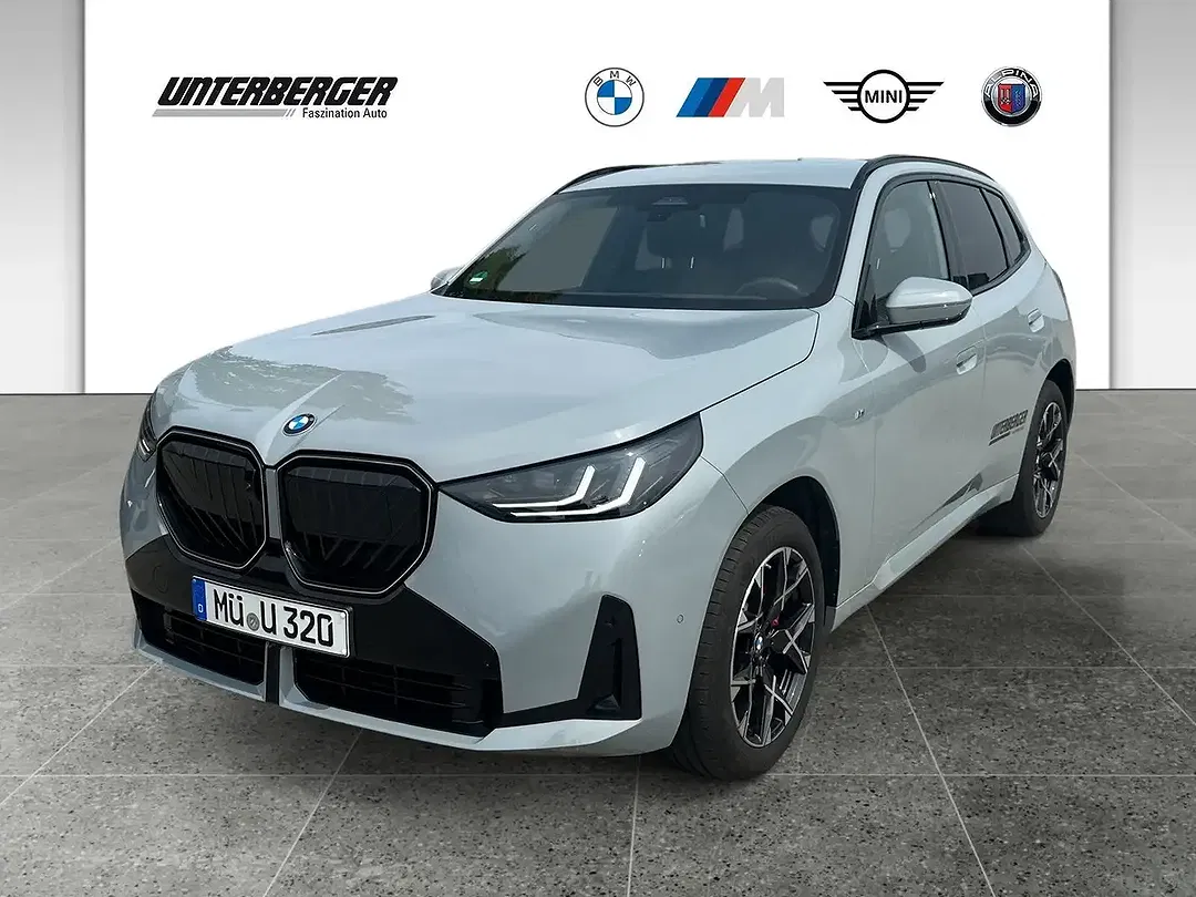 BMW X3 - Thumbnail 1