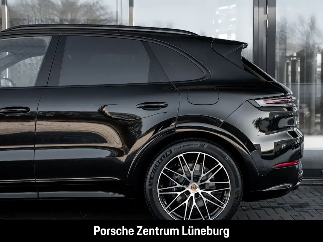 Porsche Cayenne - Thumbnail 12