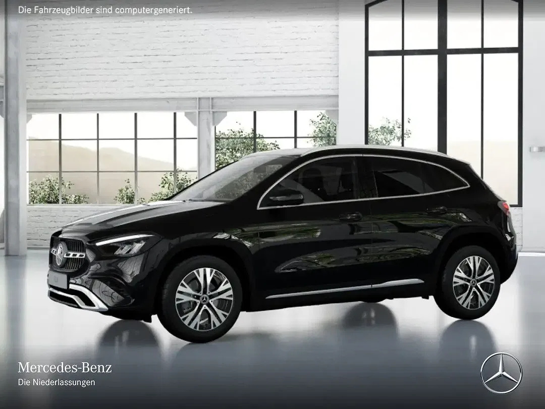 Mercedes-Benz GLA 180 - Thumbnail 2