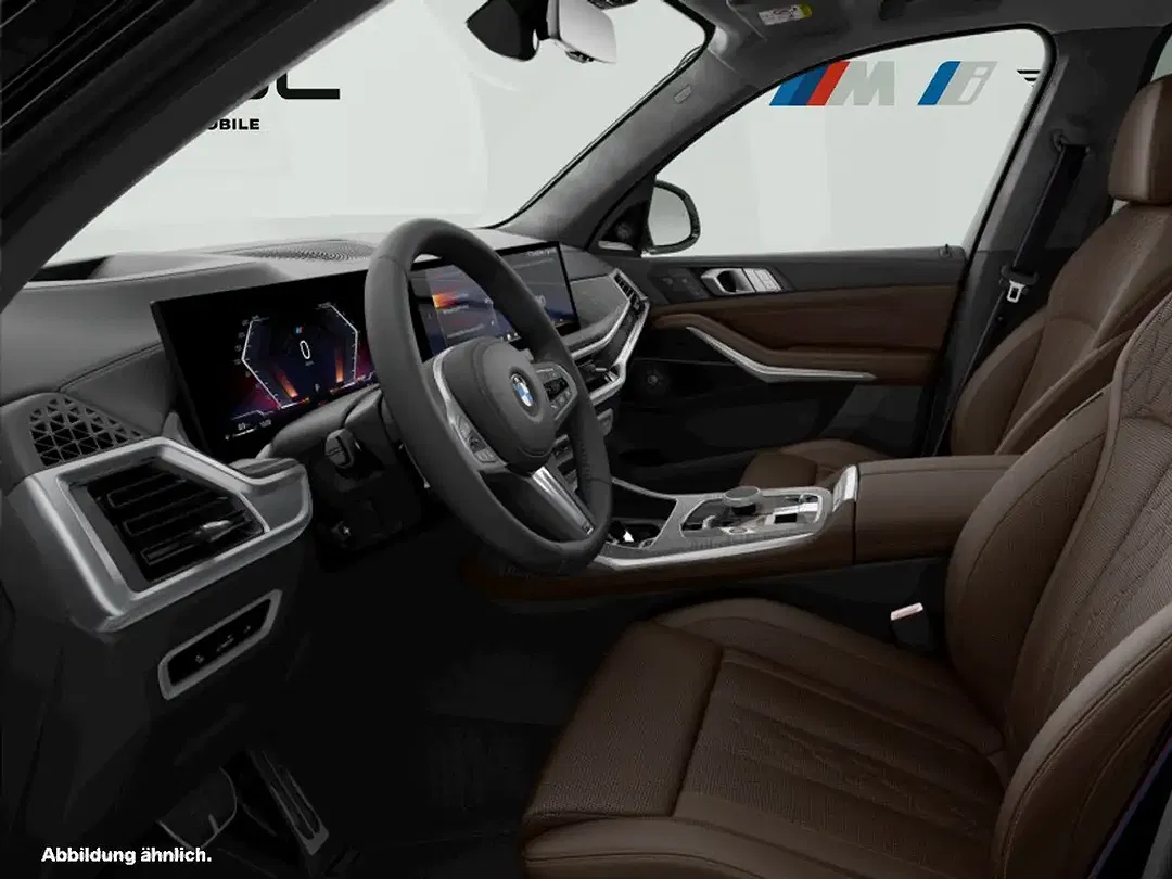 BMW X7 - Thumbnail 3