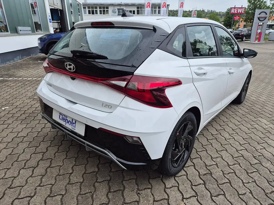 Hyundai i20 - Thumbnail 6