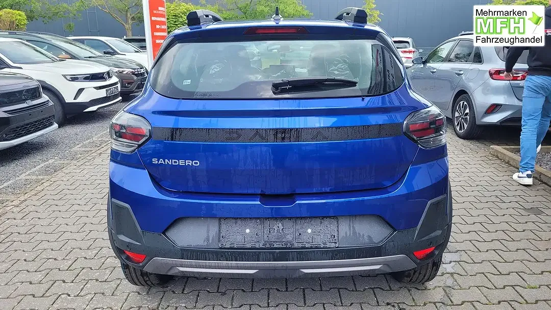 Dacia Sandero - Thumbnail 5