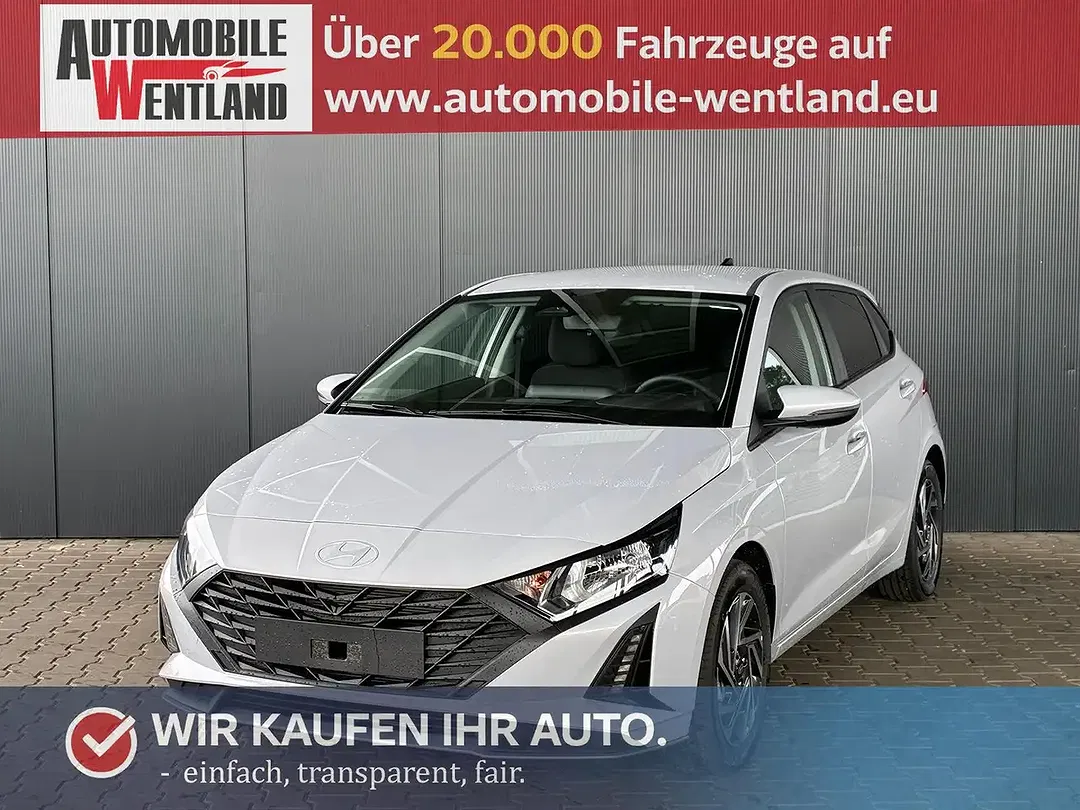 Hyundai i20 - Thumbnail 1