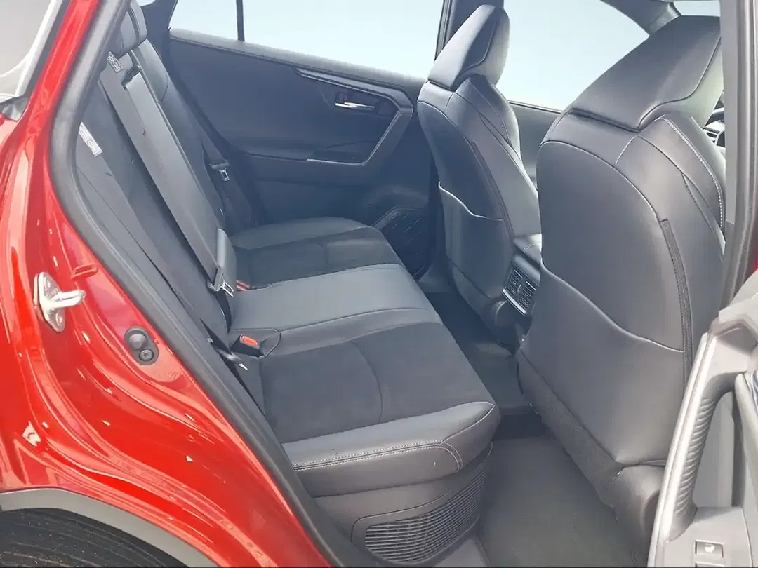 Toyota RAV 4 - Thumbnail 10