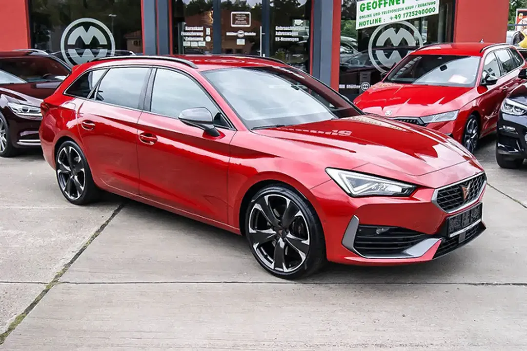 CUPRA Leon - Thumbnail 4