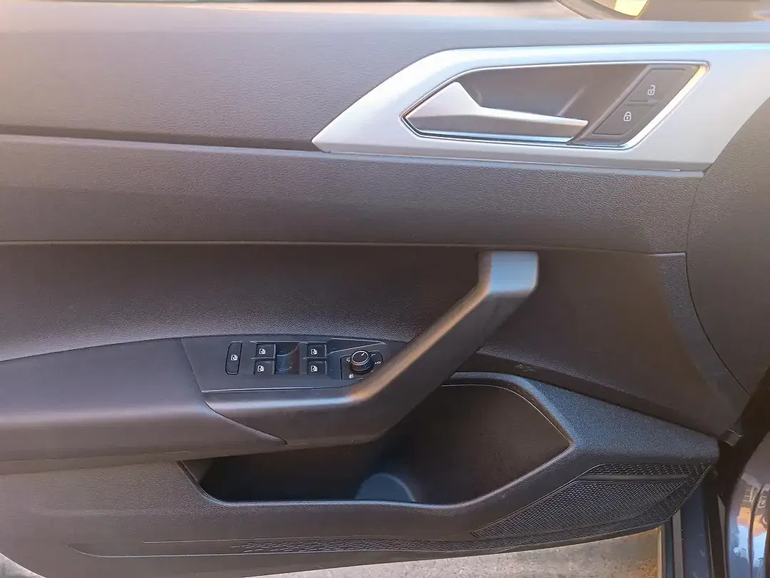 Volkswagen Taigo - Thumbnail 8
