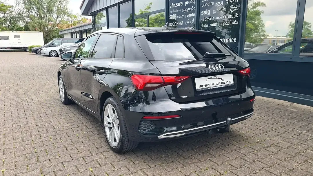Audi A3 - Thumbnail 3