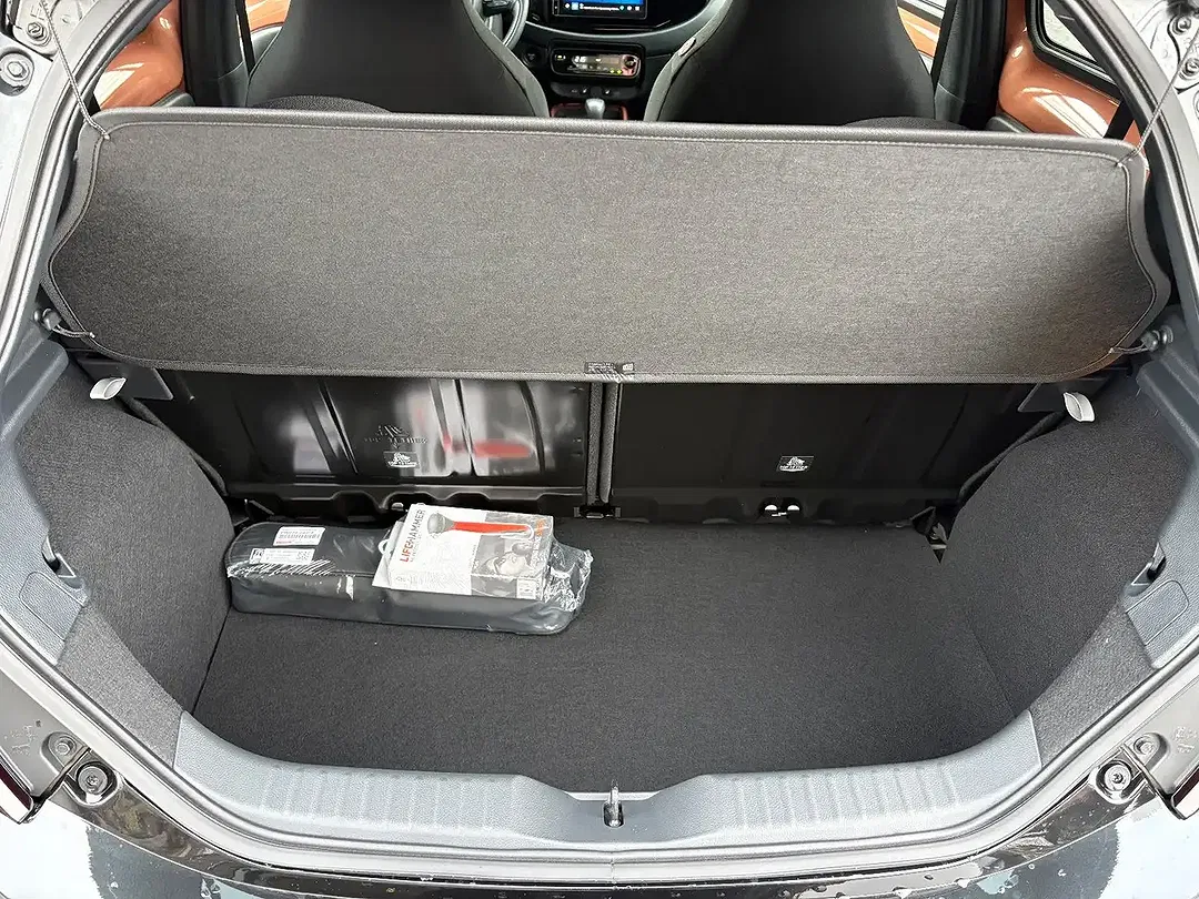Toyota Aygo - Thumbnail 3