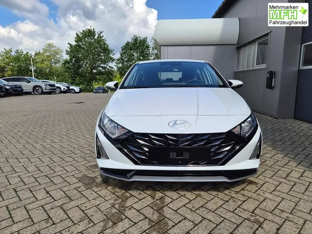 Hyundai i20 - Thumbnail 8